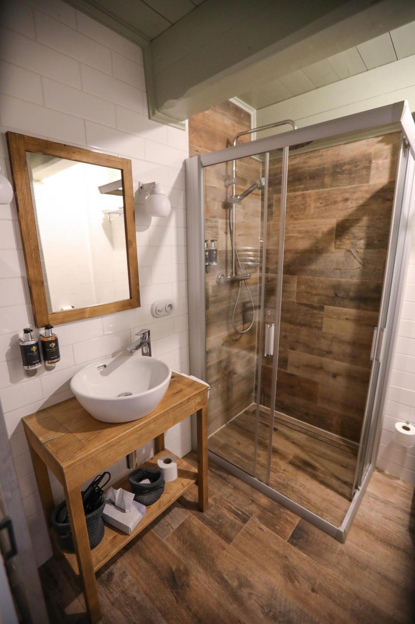 Hotel Bouda Helena Pec pod Snezkou Luaran gambar