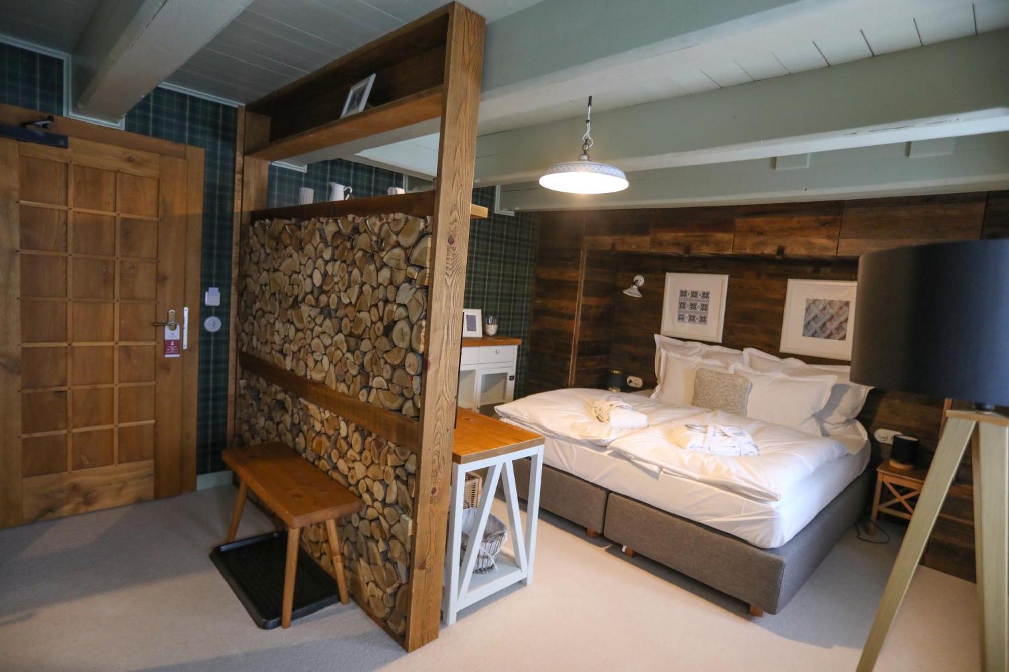 Hotel Bouda Helena Pec pod Snezkou Luaran gambar