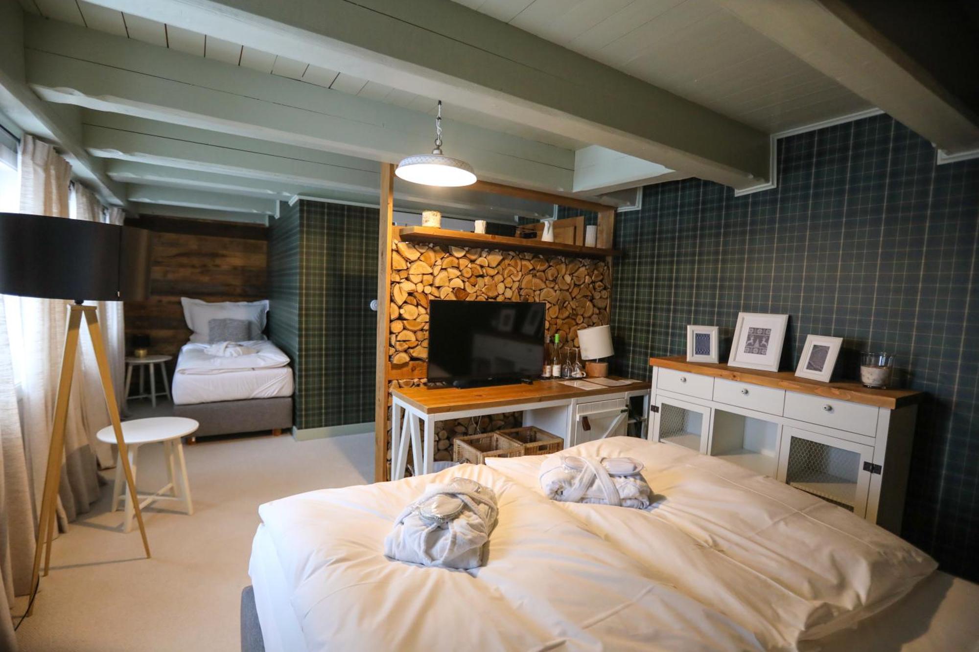 Hotel Bouda Helena Pec pod Snezkou Luaran gambar